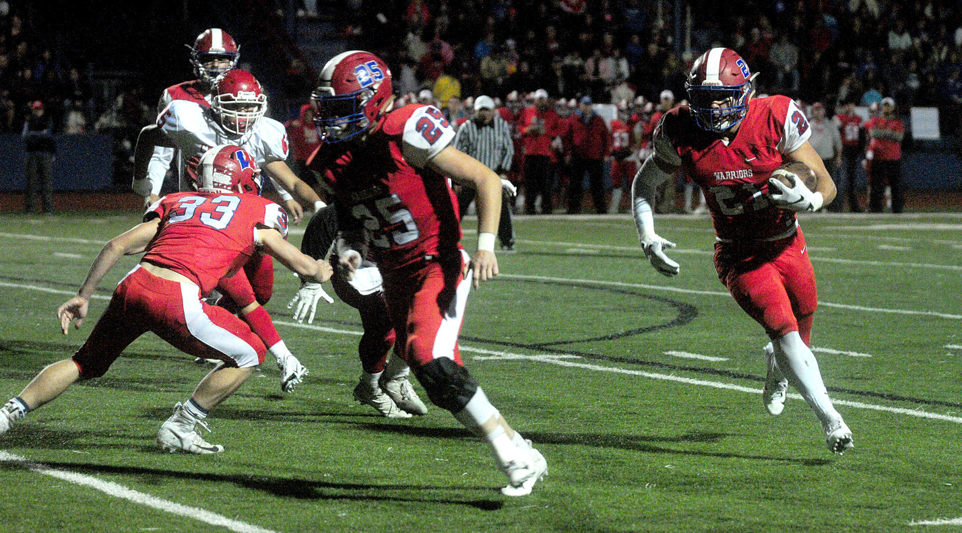 101018-lex-spt-Lebanon Football04-LG